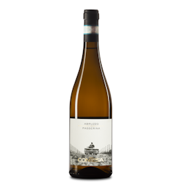 Pecorino Abruzzo Contesa di Rocco Pasetti witte wijn Abruzzen